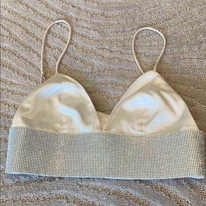 MESHKI silky top with rhinestone band